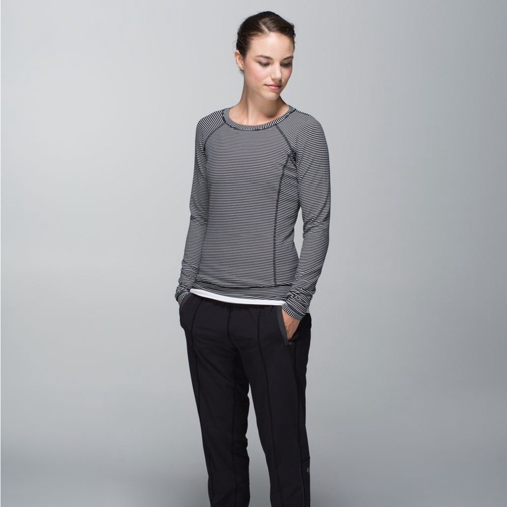 Lululemon Race Your Pace Long Sleeve
Hyper Stripe Heathered Angel White Black